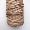 Bolso de crochet con solapa de cuero mediano